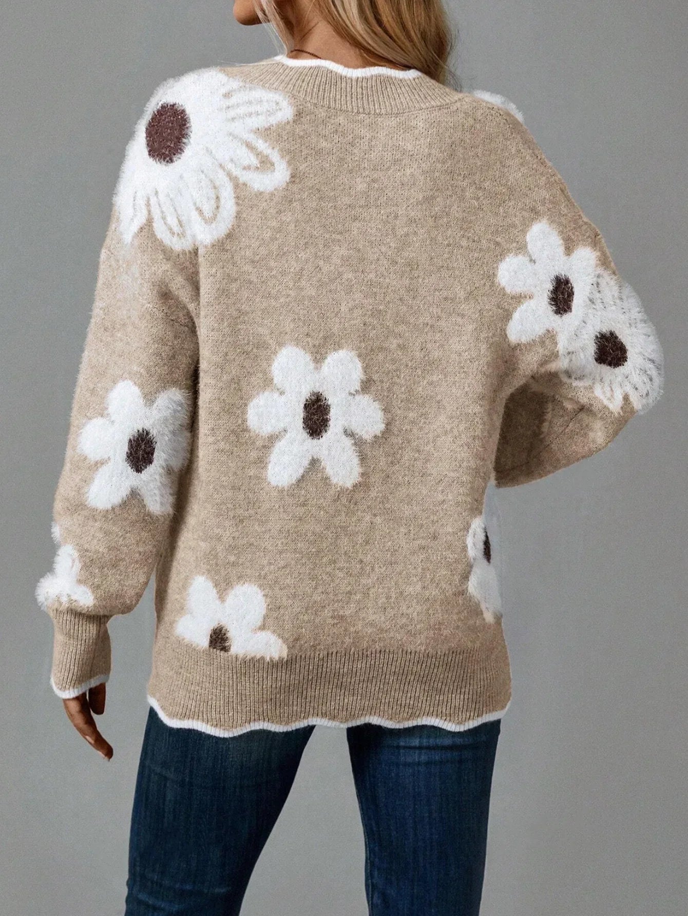 Floréa™ | Women's Flower Sweater